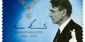 Mauno Koivisto 1923 - 2017  postimerkki kotimaa ikimerkki