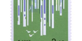 Suomi 75 vuotta  postimerkki 2